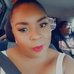 Meet your Posher, Georgett